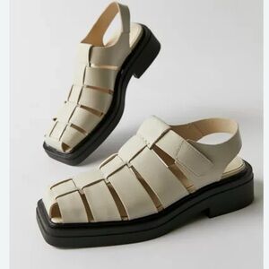 Vagabond Eyra Fisherman Sandal